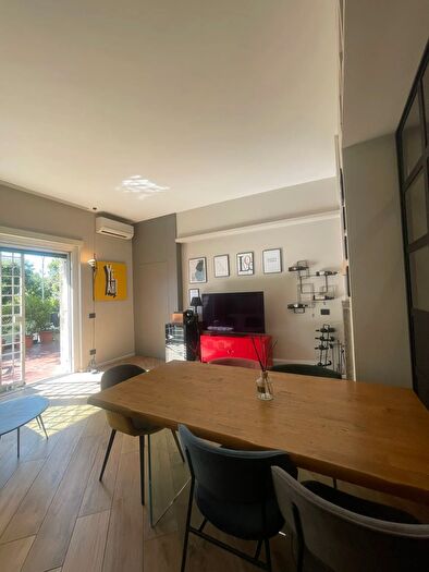 Appartamento bilocale in vendita in Viale Guglielmo Marconi, Roma