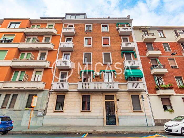 Appartamento bilocale in affitto in Via Temistocle Calzecchi, Città Studi, Milano