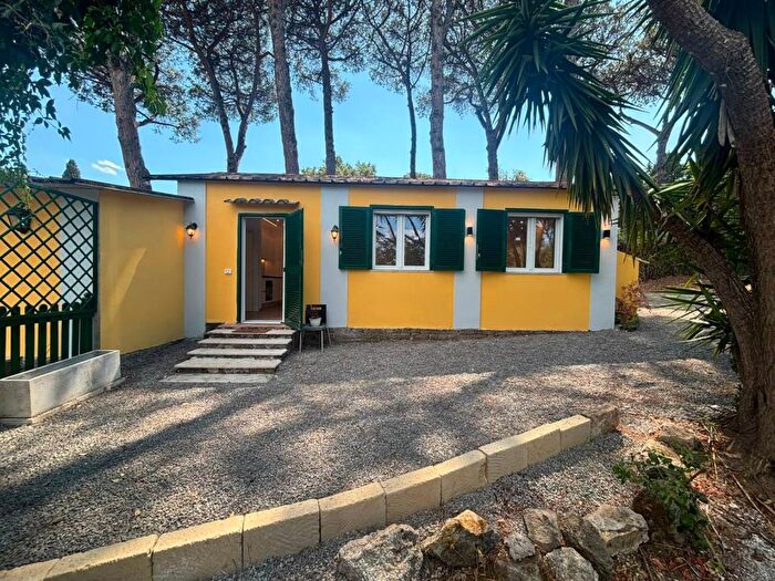 Casa quadrilocale in affitto in Via dell'Acqua Traversa, Cortina d'Ampezzo, Roma