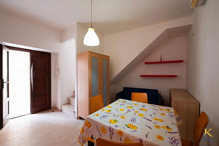 Casa trilocale in vendita in Via Porta Modica, Ragusa