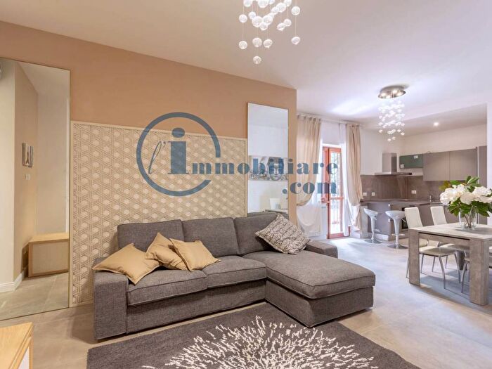Appartamento quadrilocale in affitto in lungarno del tempio, Beccaria Colombo, Firenze