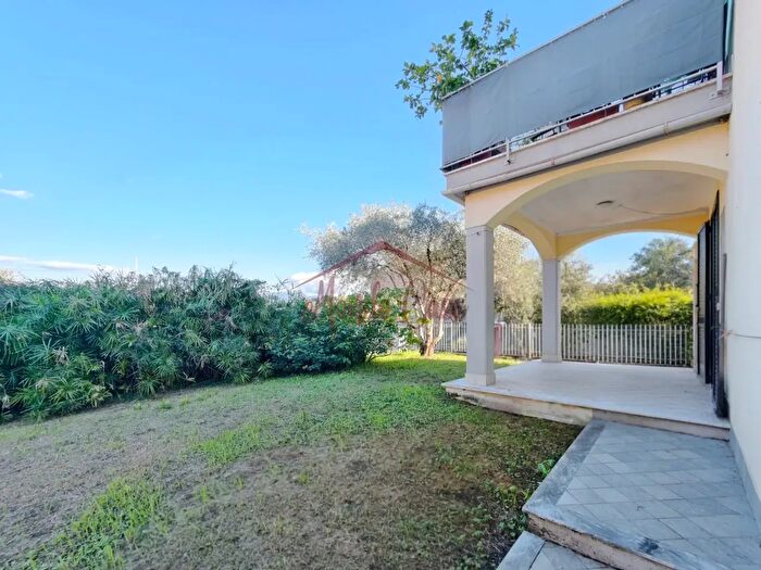 Casa quadrilocale in vendita in Via Morucciola II Traversa, Arcola