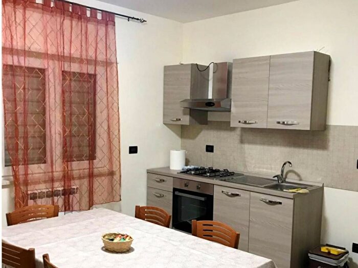 Appartamento trilocale in affitto in Marcianise