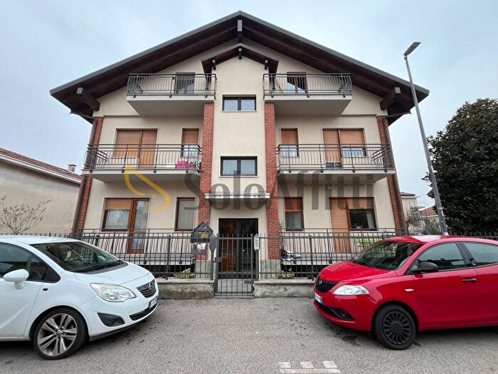 Appartamento bilocale in affitto in via Colombo, Centro, Beinasco