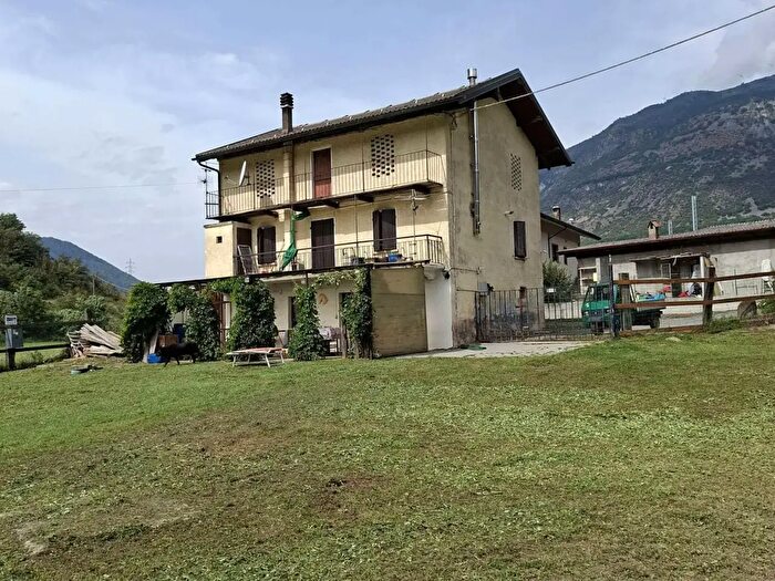 Casa con 7 locali in vendita in Saint Clair, Chatillon