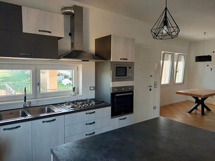 Appartamento trilocale in affitto in Sossano