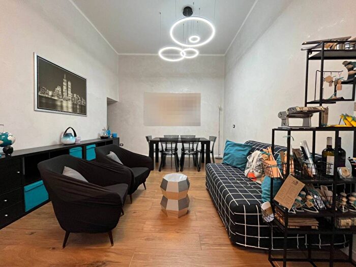 Appartamento quadrilocale in affitto in Corso Camillo Benso di Cavour, Centro Storico, Verona