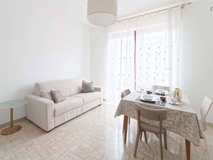 Appartamento monolocale in affitto in Via Risorgimento, Rondò Torretta, Sesto San Giovanni