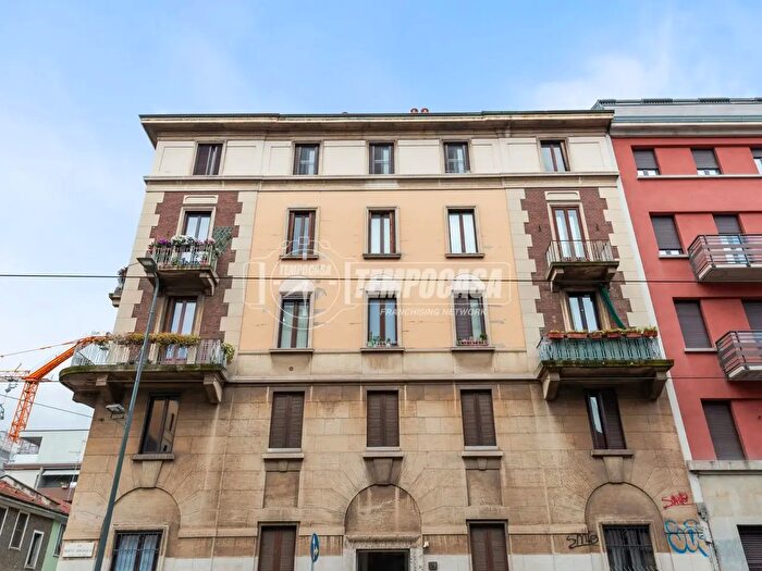 Appartamento trilocale in vendita in Via Beato Angelico, Milano