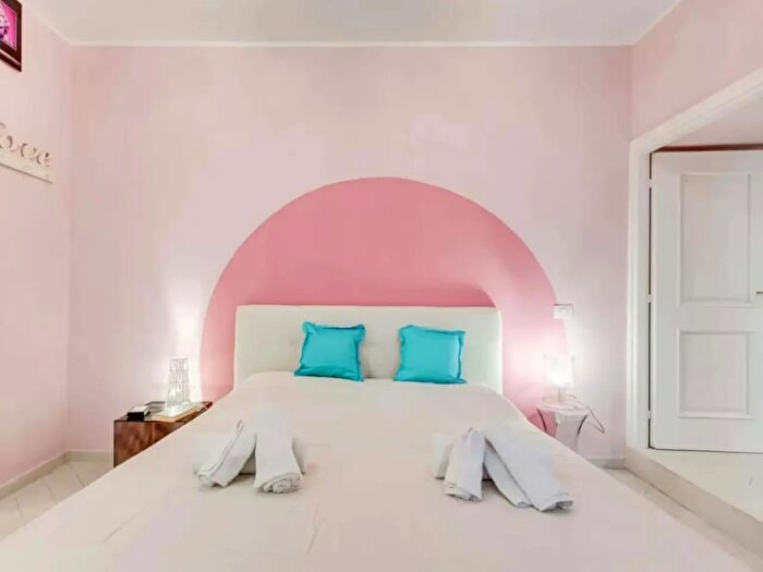 Appartamento monolocale in affitto in Via Taranto, Roma