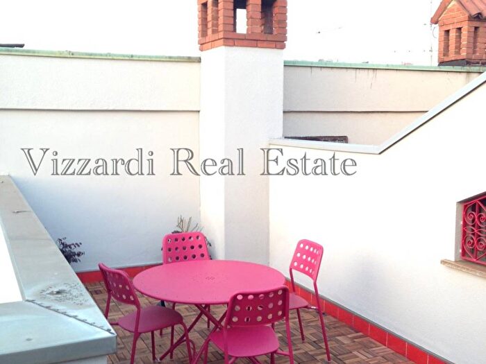 Casa bilocale in affitto in Via Giuseppe Sirtori, Porta Venezia, Milano