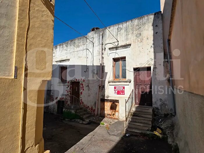 Casa con 6 locali in vendita in Via Montecristo, Melissano