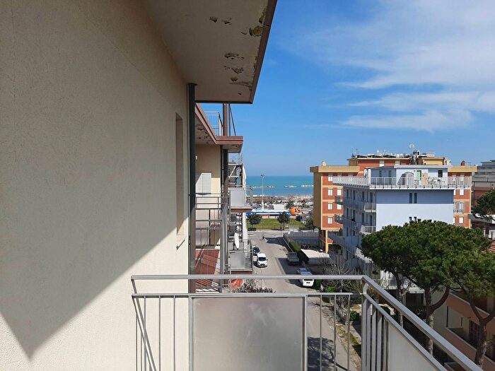 Appartamento bilocale in affitto in Viale Giovanni Segantini, Valverde, Cesenatico