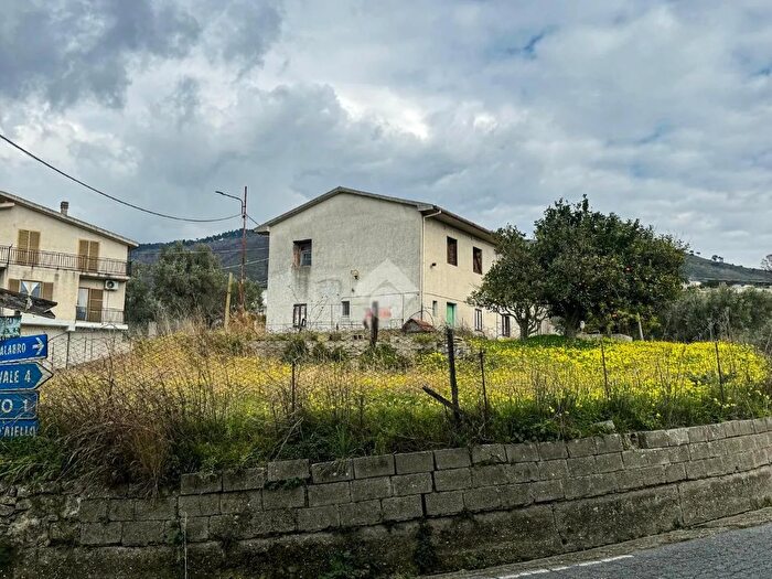 Casa quadrilocale in vendita in Contrada Contessa, Cleto