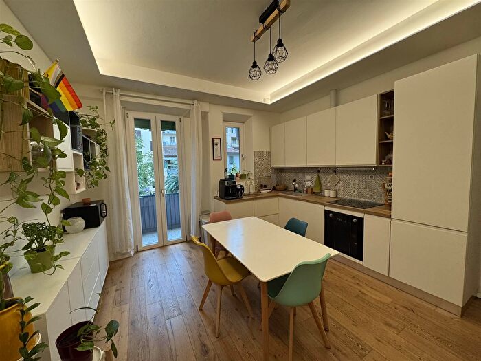 Appartamento trilocale in vendita in Firenze