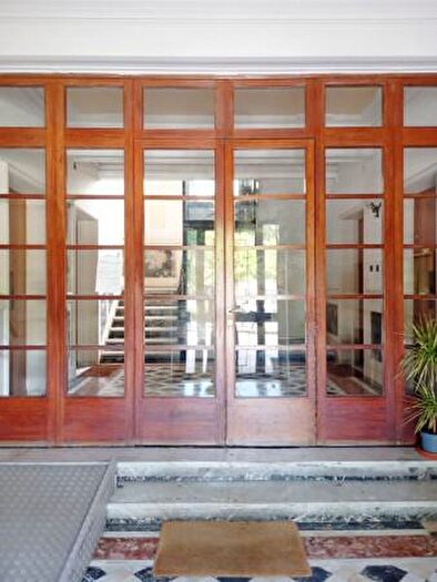 Appartamento con 6 locali in vendita in Livorno