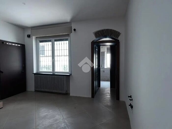 Appartamento trilocale in vendita in Via Vittorio Veneto, Ciserano