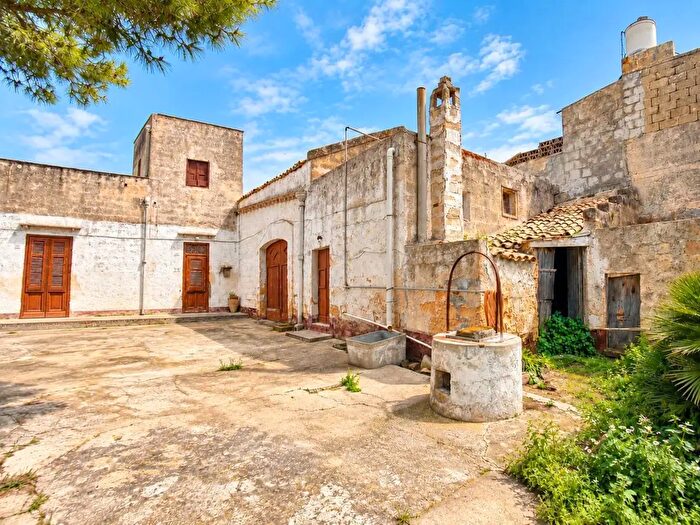 Casa con 5 locali in vendita in Cda Digerbato, Marsala
