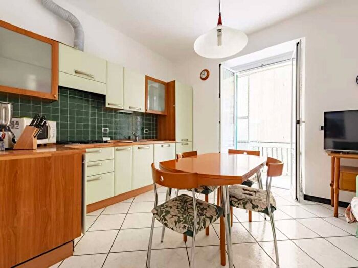 Appartamento quadrilocale in affitto in Via Colonnello Enrico Franceschi, Sanpierdicanne, Chiavari