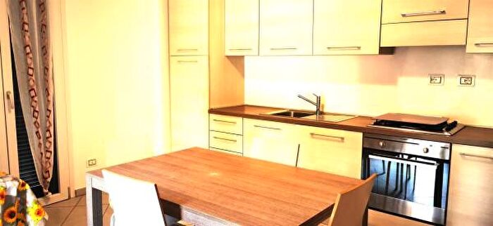 Appartamento trilocale in affitto in Via Sardi b, Varazze