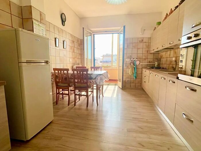 Casa con 7 locali in vendita in Via R Sigliuzzo, PresicceAcquarica