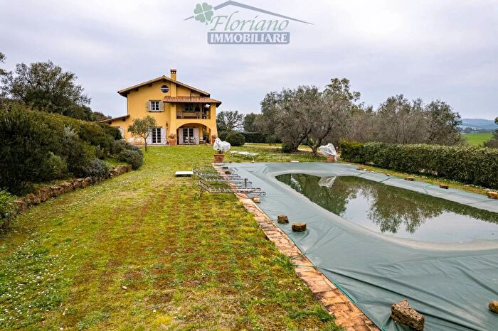 Casa con 6 locali in vendita in Località Cacciata Grande, Montalto Di Castro