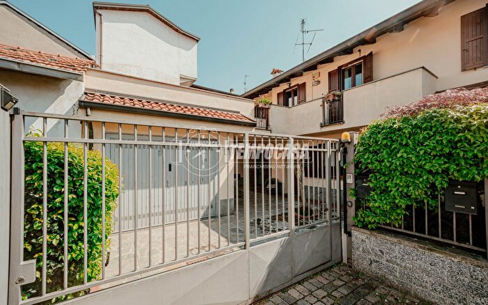 Appartamento quadrilocale in vendita in Via Luchino Visconti, Vigevano