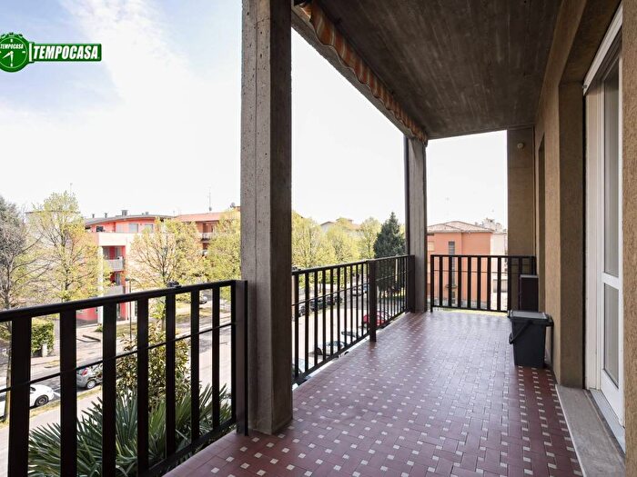 Appartamento quadrilocale in affitto in Viale Natale Betelli, Centro Sforzatica, Dalmine