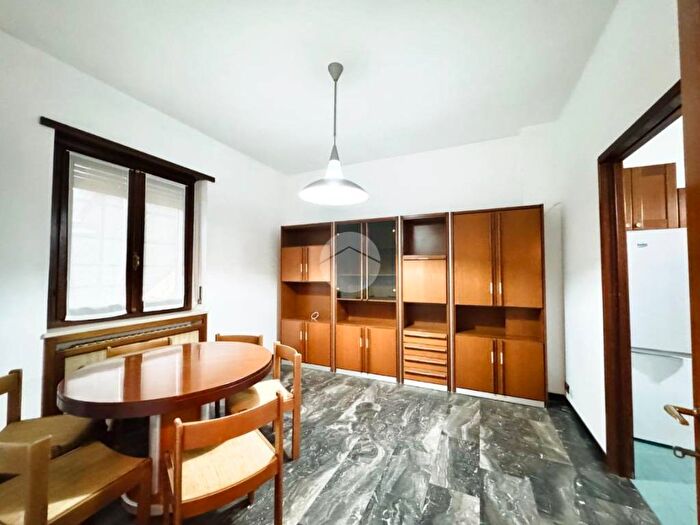 Appartamento quadrilocale in affitto in Via XXIV Maggio, Centro, Carignano