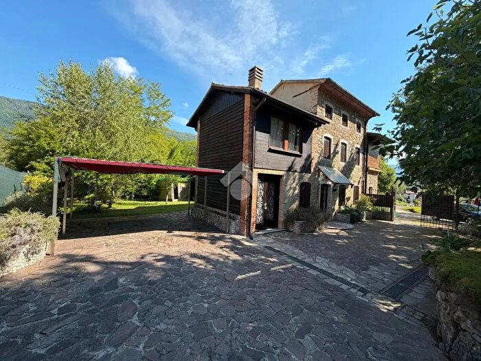 Casa trilocale in vendita in Via Bellavista, Tarzo