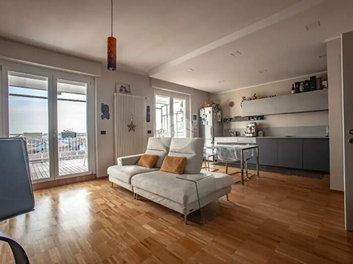 Appartamento trilocale in vendita in Via Cernaia, Savigliano