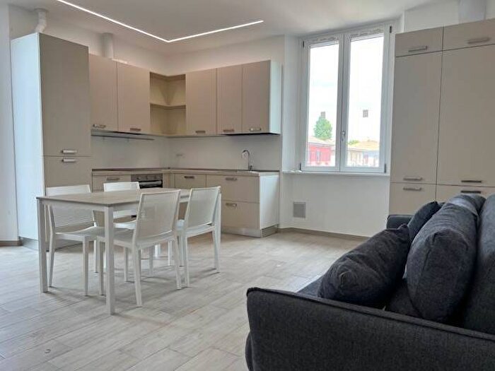 Appartamento quadrilocale in affitto in VIA MANINI, Semicentro, Crema