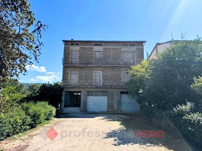 Appartamento quadrilocale in vendita in Via della Barca, Assisi