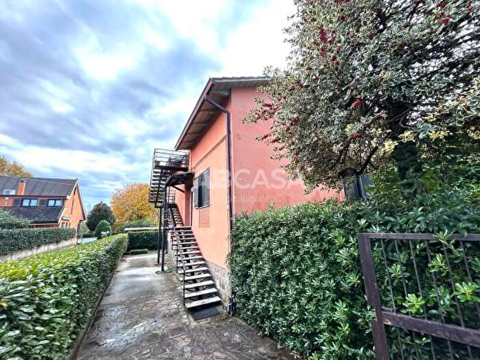 Appartamento quadrilocale in vendita in Via Ariana, Velletri