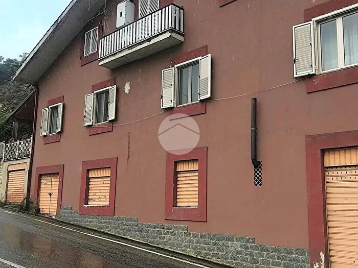 Appartamento trilocale in vendita in Via Piedirosso, Casali del Manco