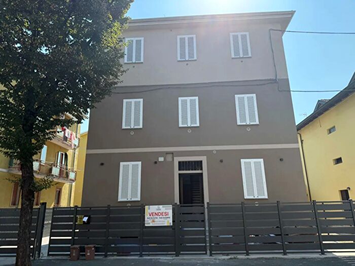 Appartamento quadrilocale in vendita in Piacenza