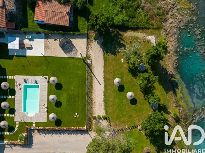 Casa con 13 locali in vendita in Via della Frusta, Magione