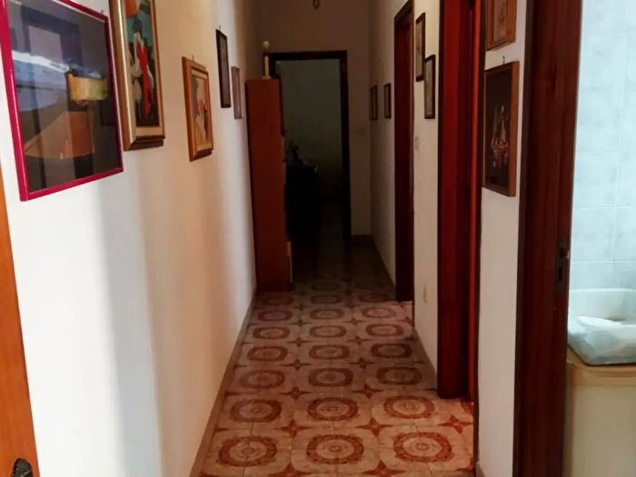 Appartamento con 6 locali in vendita in Via Monteforte a, Siracusa