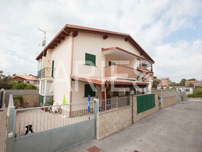 Appartamento trilocale in vendita in Giuseppe Micali, Roma