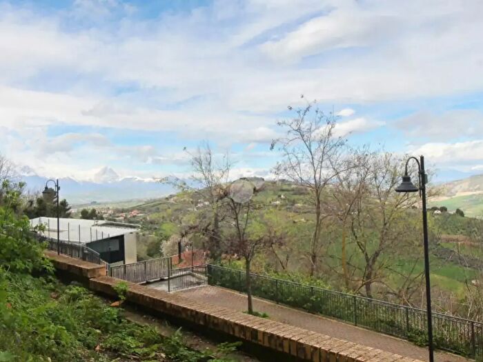 Appartamento bilocale in vendita in Vicolo Soriano, Citta SantAngelo