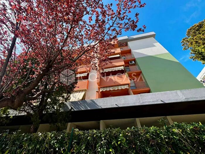 Appartamento quadrilocale in vendita in Via Francesco Paolo Tosti, San Salvo