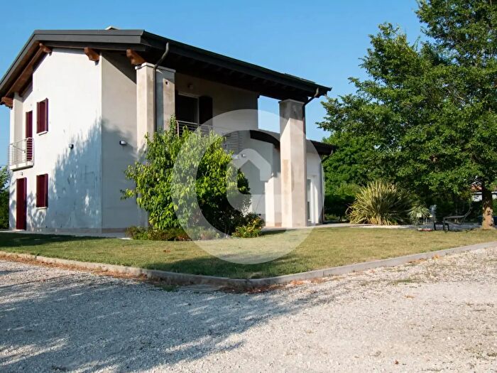 Casa quadrilocale in vendita in Via Marin, San Giorgio Delle Pertiche