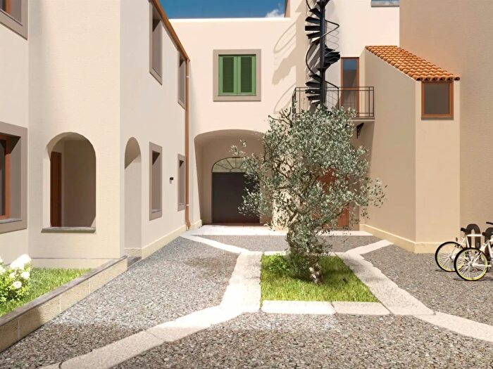 Appartamento trilocale in vendita in Via Marinai Alliata, Palermo