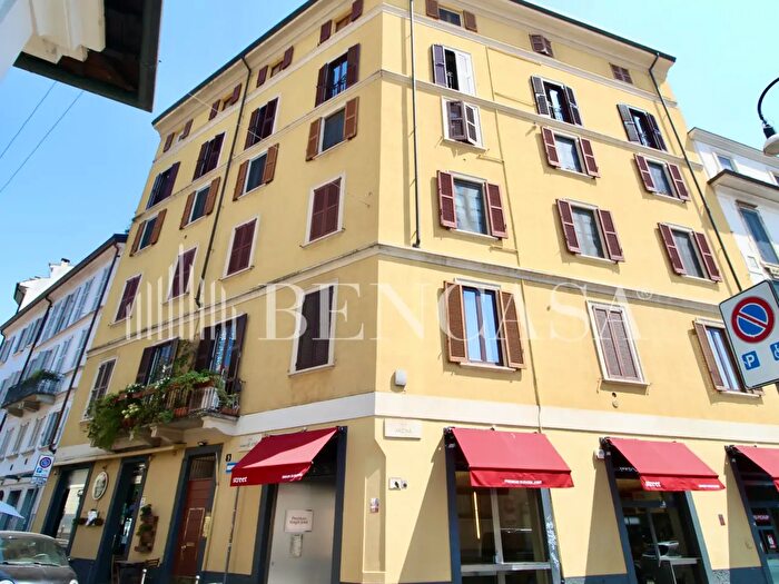 Appartamento monolocale in affitto in Via Edmondo De Amicis, Milano
