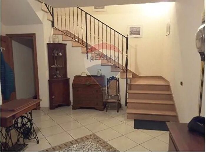 Appartamento con 5 locali in vendita in Via Antonio Placucci, Forli