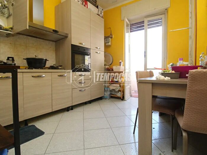 Appartamento con 5 locali in vendita in Via Conte di Roccavione, Torino