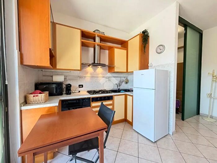 Appartamento monolocale in vendita in Viale Cicerone, Seregno