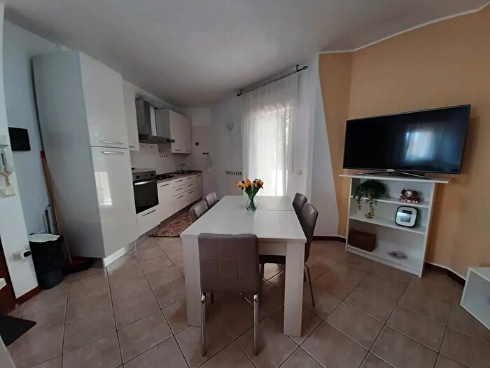 Appartamento trilocale in vendita in Fano