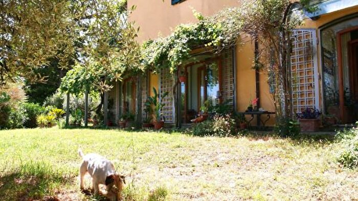 Appartamento con 6 locali in vendita in Piazza del Carmine, Vetralla