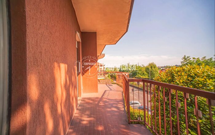 Appartamento quadrilocale in vendita in Via Silvio Pellico, Triuggio